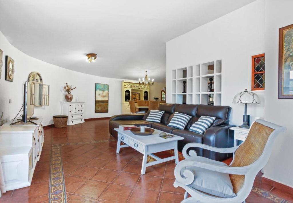 Villa Aventura Parque Holandes Εξωτερικό φωτογραφία